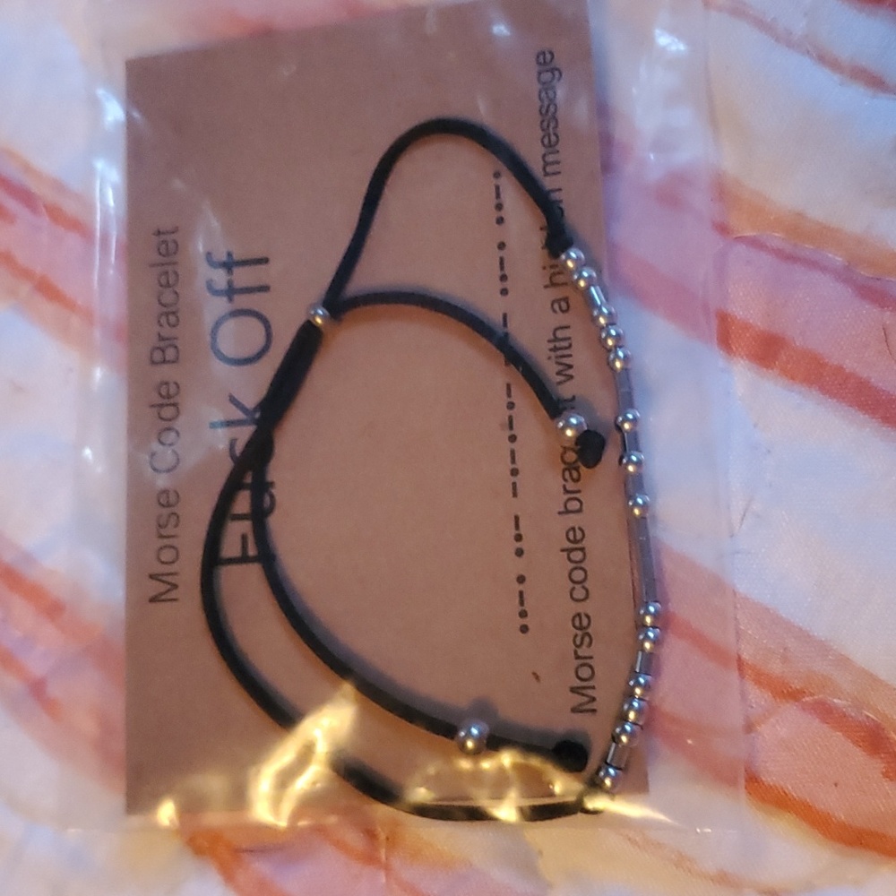 Women's bracelet
